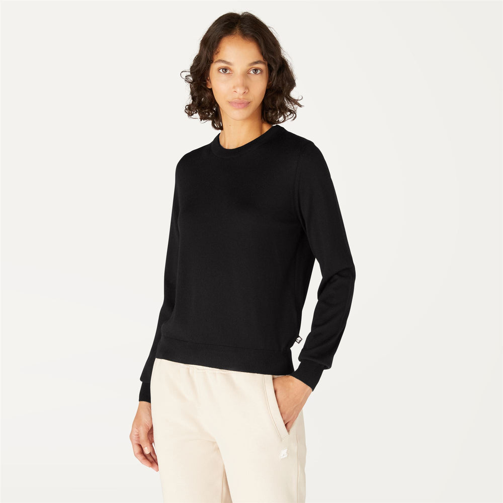 Pullover Donna in Merino Nero e Grigio a Collo Alto per Calore 02
