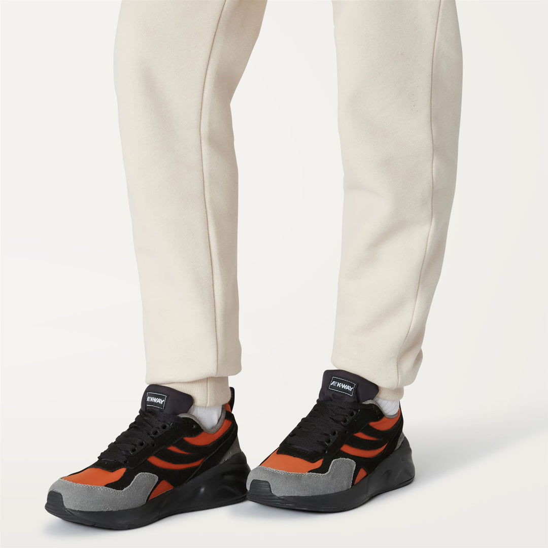 Sport Shoes Unisex TRAINING 3.0 LACES Low Cut ORANGE - BLACK - MID GREY Detail Double				
