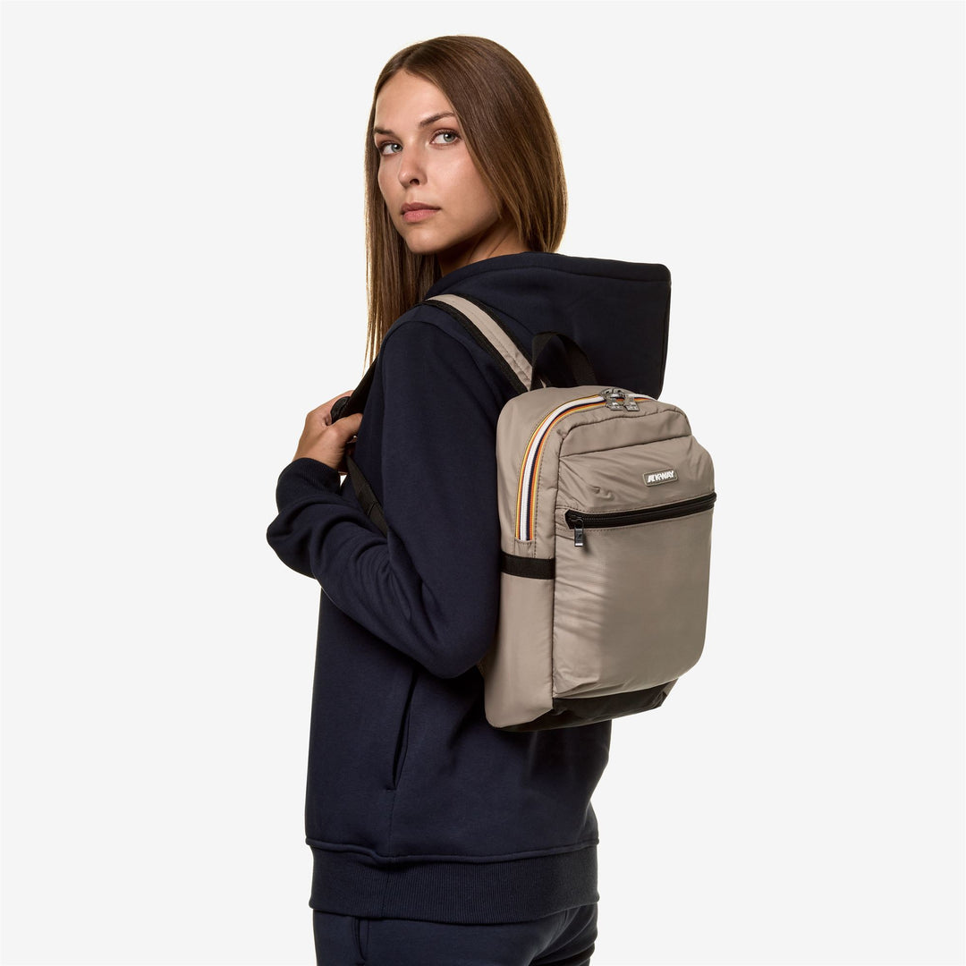Bags Unisex SMALL LAON Backpack BEIGE TAUPE Detail (jpg Rgb)			