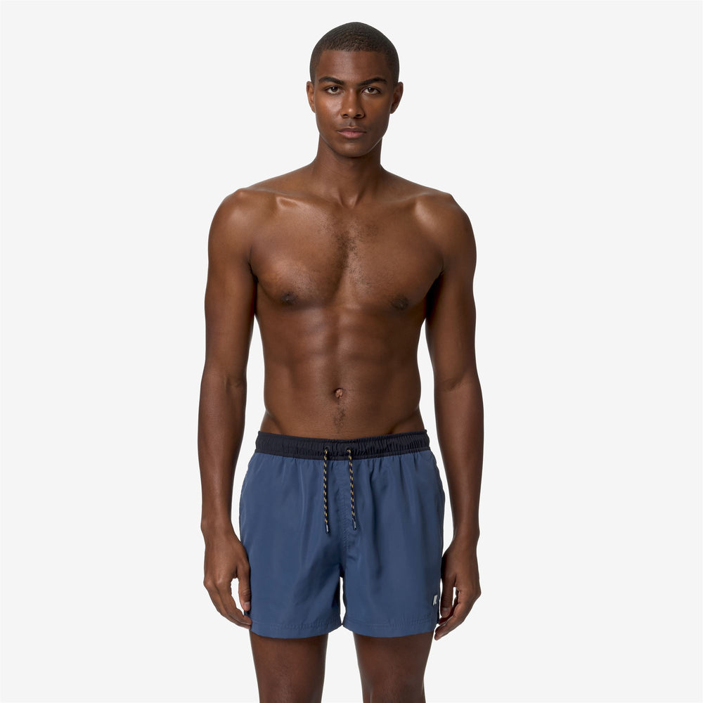 Bañador azul para hombre de secado rápido con cinturilla elástica 02