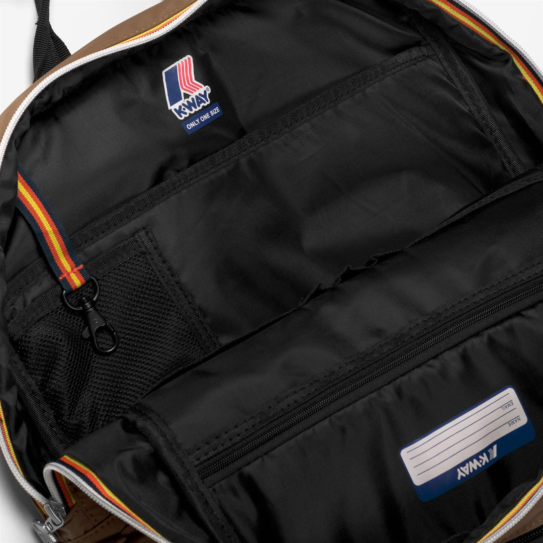 Bags Unisex GIZY Backpack BROWN CORDA Dressed Side (jpg Rgb)		