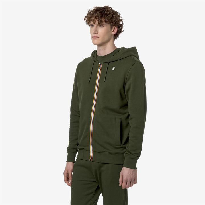 Fleece Man ANTHONY Jacket GREEN CYPRESS Detail (jpg Rgb)			