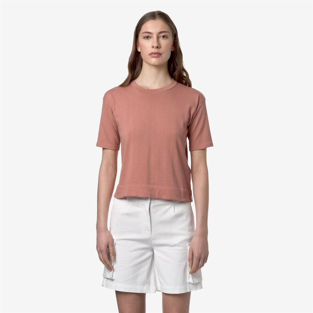 Rose Knitwear Women's Cropped Crewneck Sweater for City Wear 02