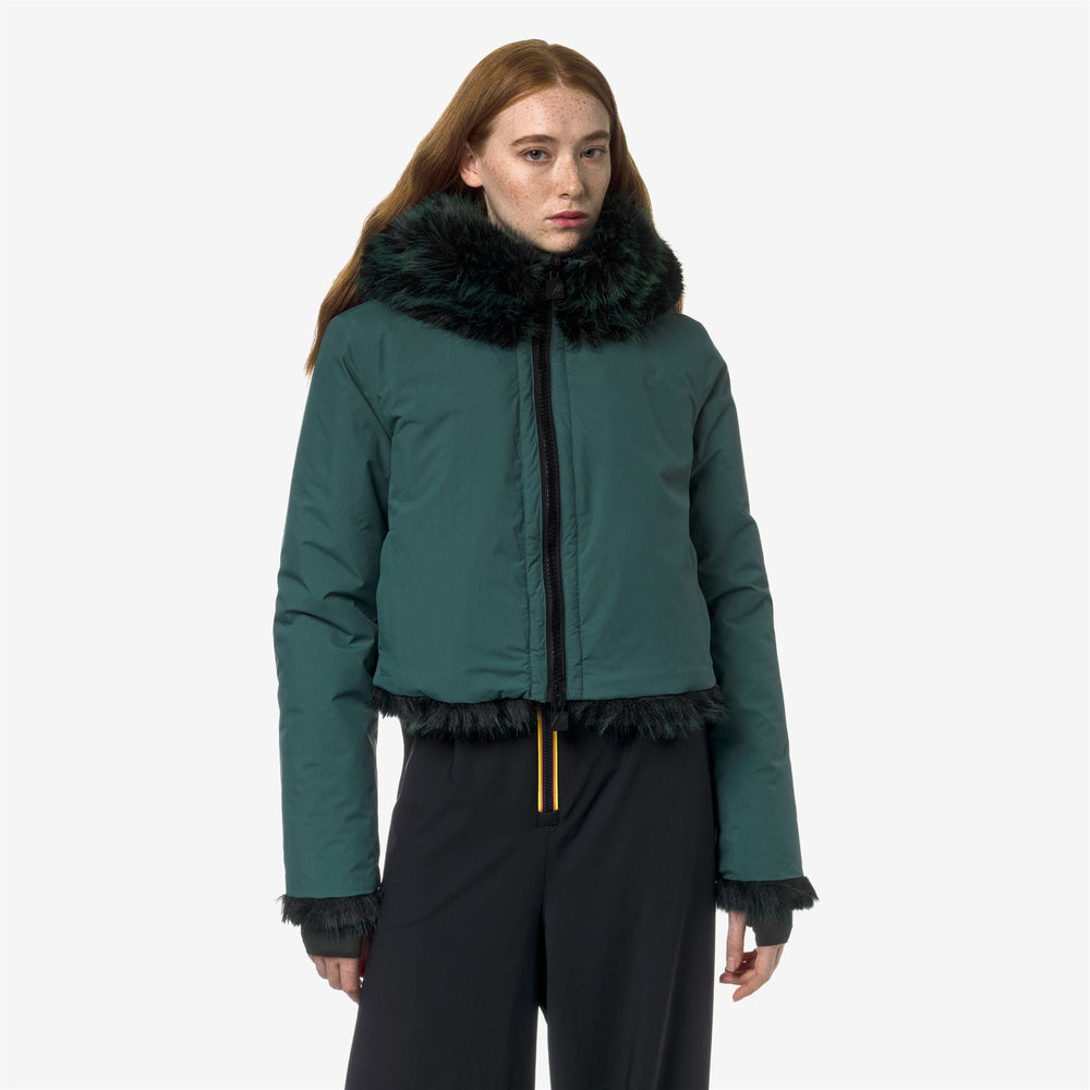 Chaqueta de ciudad reversible de piel sintética negra y verde para mujer 02