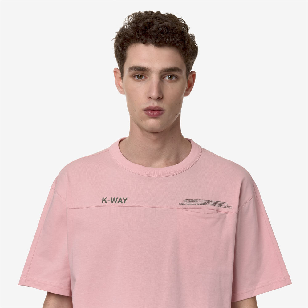 T-ShirtsTop Man FANTOME LETTERING - POCKET T-Shirt PINK POWDER - GREEN CYPRESS Detail Double				