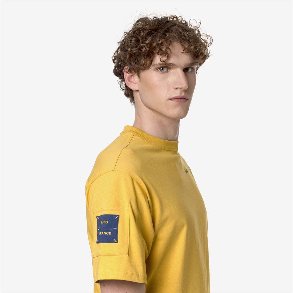 Yellow Blue Men's Casual T-Shirt with Sleeve Pocket 02