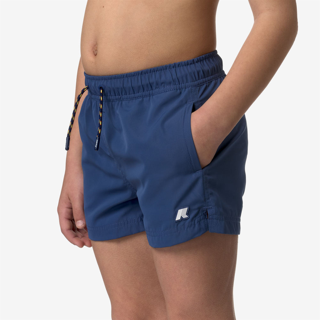 Bañador de secado rápido para niño azul con bolsillos main