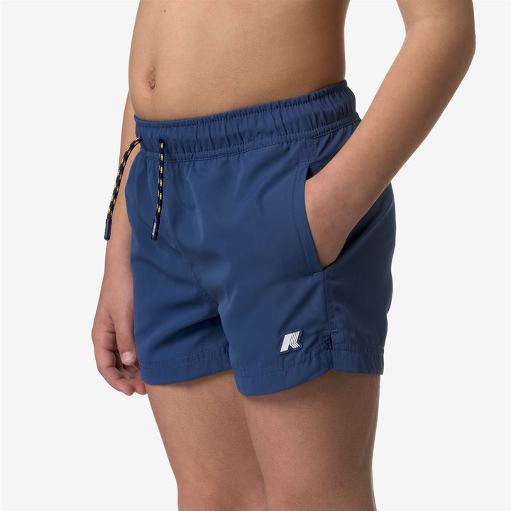 Bañador de secado rápido para niño azul con bolsillos 2