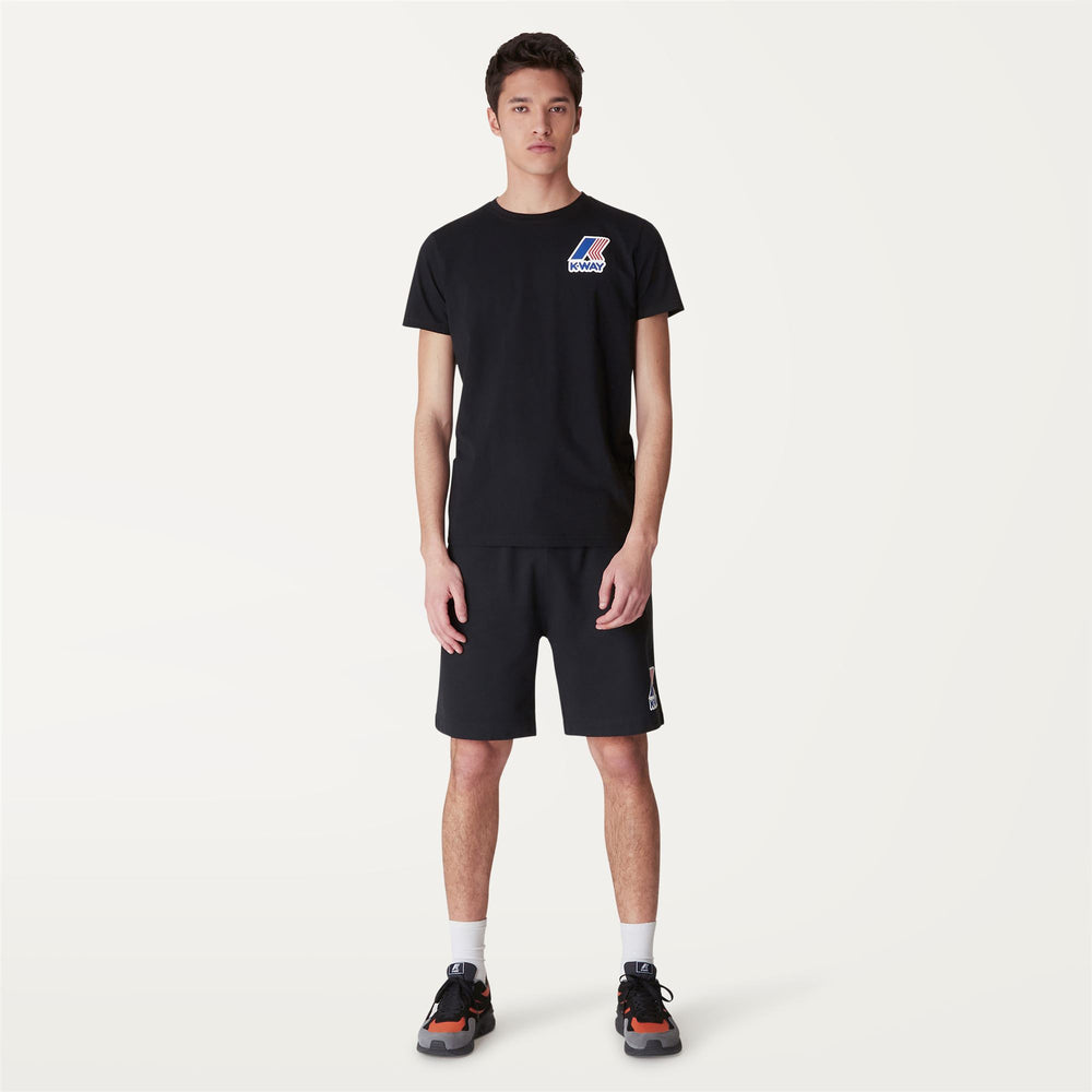 Camiseta de algodón casual para hombre en negro y gris con logo 02
