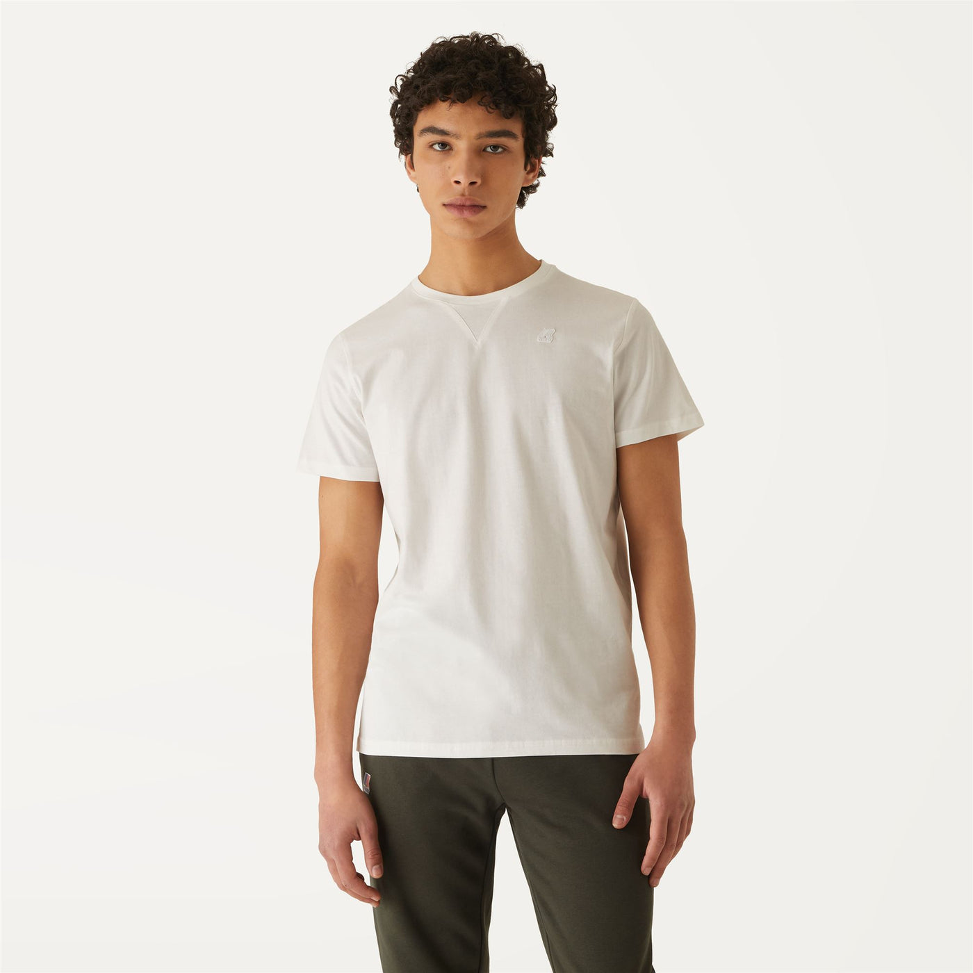 T-ShirtsTop Man EDWING ROUND SLEEVES THREE PACK T-Shirt WHITE - GREY MID - BLACK PURE Detail (jpg Rgb)			