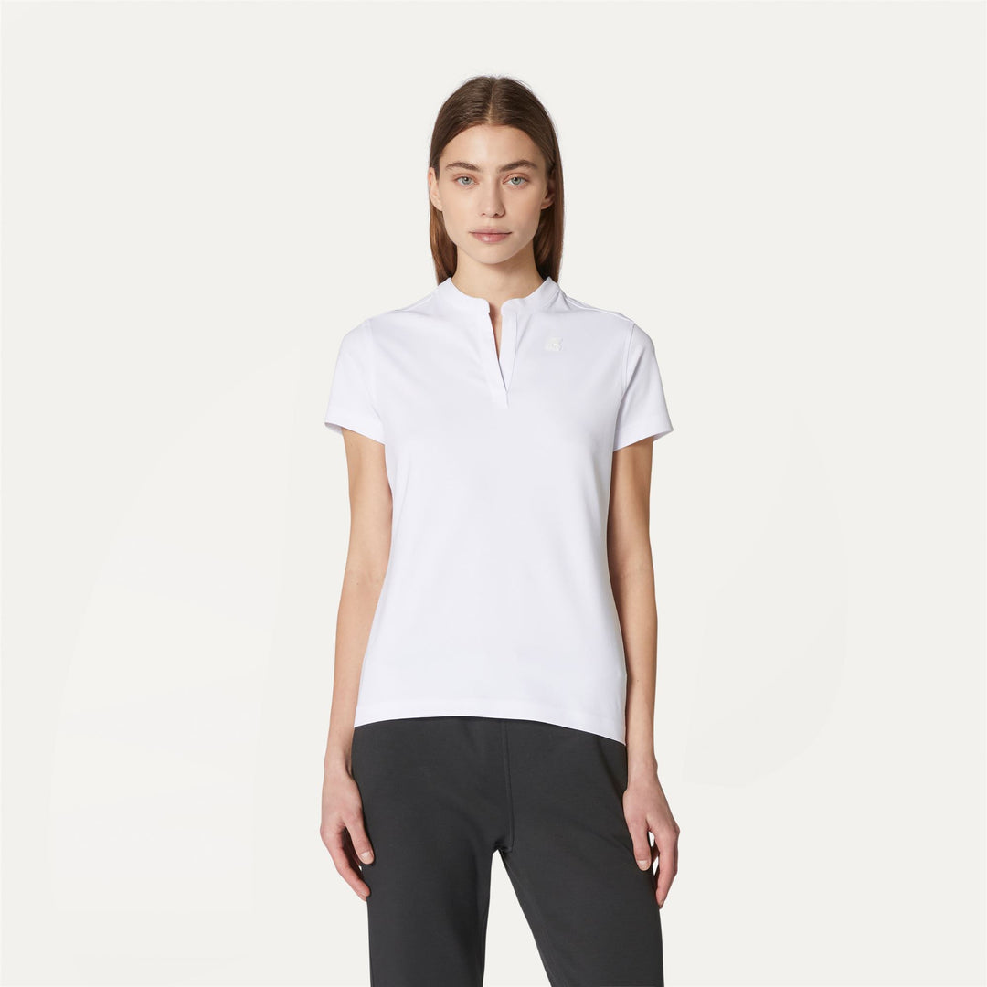 Camiseta casual de mujer gris y blanca con escote en V y aberturas laterales main