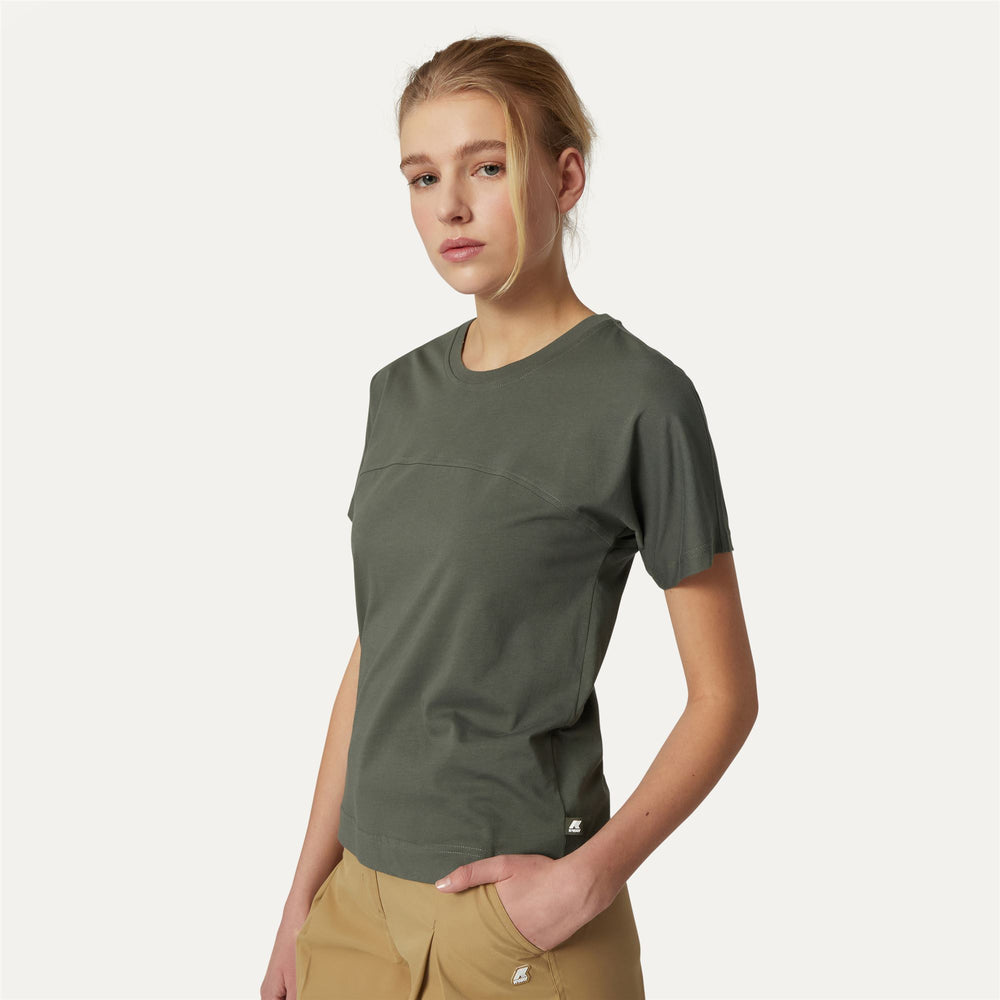 T-ShirtsTop Woman GIZELLE T-Shirt GREEN BLACKISH Detail Double				