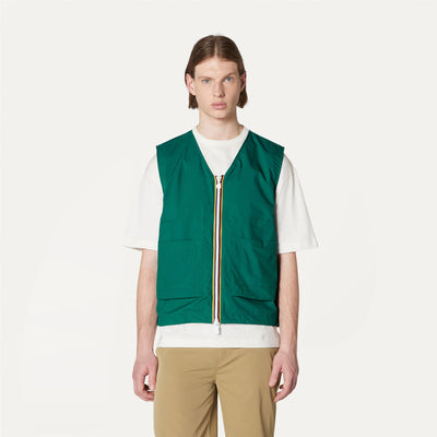 Jackets Unisex BARNEL 2.1 AMIABLE SILVER Vest GREEN PINE Dressed Back (jpg Rgb)		
