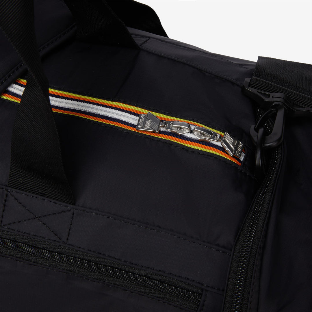 Bags Unisex MAREVILLE M Duffle BLACK PURE Dressed Side (jpg Rgb)		