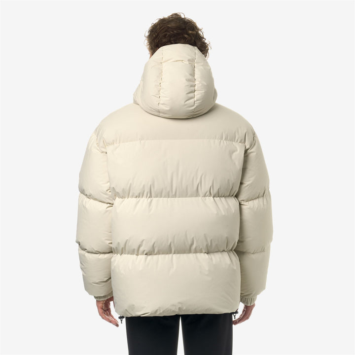 Chaqueta térmica beige unisex de media longitud para clima frío 5